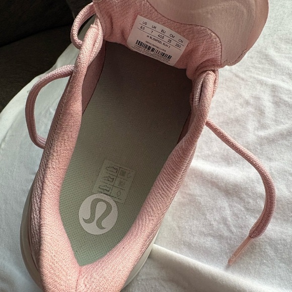 LULULEMON Athletica Pink Athletic Shoes - Picture 2 of 7